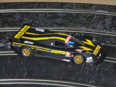 Mosler MT900R Momo 02